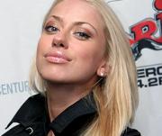 Беременная звезда \"Блестящих\" страдает от мужа