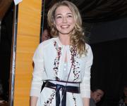 Акиньшина официально представила супруга