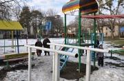 Еще одна отремонтированная детская площадка