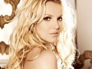 Бритни Спирс сообщила о помолвке