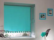 Рулонные шторы дают возможность украсить интерьер