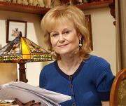 Дарья Донцова выступила за открытость секса