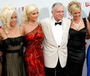 Хью Хефнер отдал Bentley за собаку