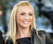 Названа самая стильная звезда уходящего года