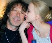 Владимир Кузьмин собирается подать на развод