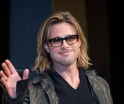 Брэд Питт влюбился в русский мотоцикл