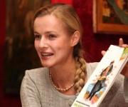 Ведущая \"Пока все дома\" беременна третьим ребенком