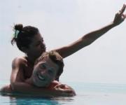 Новая солистка \"ВИА Гры\" показала откровенные фото