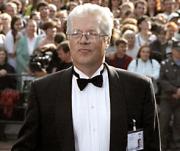 Детям Евгения Жарикова запретили приходить на похороны