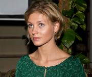 Звезда \"Интернов\" влюбилась в сына Михаила Ефремова