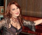 Жизнь певицы Азизы была на волоске