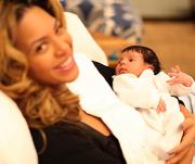 Певица Бейонсе показала фото дочки