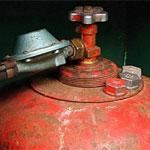 В Краснодаре около частного дома взорвался газовый баллон