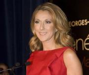 Певица Селин Дион лишилась голоса