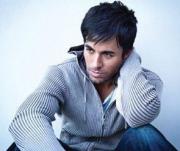 Иглесиас отказывается жениться на Курниковой