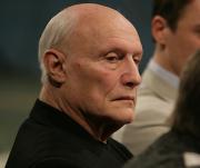 Актер Пороховщиков перестал узнавать супругу