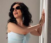 Диана Гурцкая страдает от маньяка