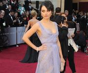 Мила Кунис отвергла роман с Эштоном Катчером