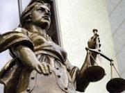 Перед судом предстанут бывший мировой судья и адвокат