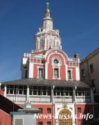 Полицией задержана девушка молившаяся за Pussy Riot