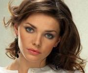 Лиза Боярская впервые показала сына