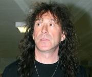 Владимир Кузьмин не может простить себе смерть сына