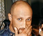 Гоша Куценко обнаружил у себя в штанах иголку