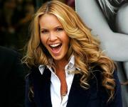 Эль Макферсон встречается с английским миллионером