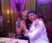 Анастасия Волочкова порезвилась на детской площадке