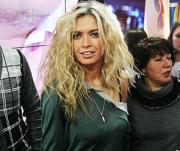 Вера Брежнева ушла от мужа из-за долгов