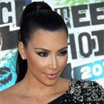 Канье Уэст выложил снимок голой невесты Ким Кардашиан в Твиттер (фото)