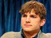 Эштон Катчер хочет сделать людей счастливыми