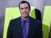 Джона Траволту снова обвиняют в сексуальных домогательствах к мужчинам