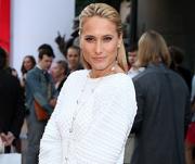 Спешное замужество Марики объясняется ее беременностью