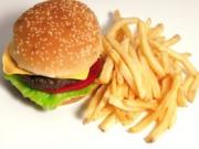 Фастфуды предлагают клиентам новые сервисы