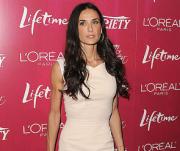 Деми Мур находится на грани сумасшествия