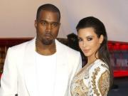 Ким Кардашян вместе с бой-френдом создает коллекцию обуви