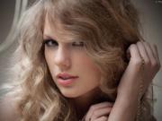 Тейлор Свифт представила возлюбленного родителям