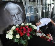 Москва прощается с Петром Фоменко