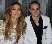 Лопес бросила молодого бойфренда