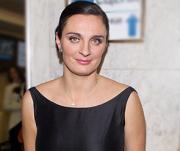 Елена Ваенга обвинила журналистов в нападении