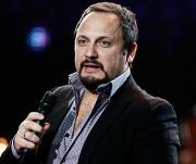 Стас Михайлов вытирает ноги о своих работников