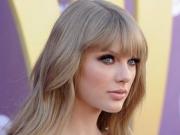 Тейлор Свифт устроила шопинг на 100 тысяч долларов