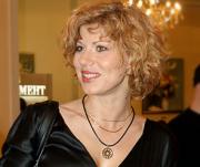 Звезда \"Саша+Маша\" рассказала о новорожденной дочке