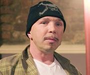 Почему жена считает Гарика Сукачева неудачником?