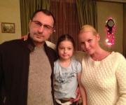 Волочкова на день рождения получила шикарное кольцо