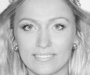 Умерла российская победительница конкурса \"Мисс Вселенная\"