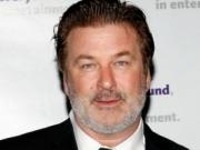 Алек Болдуин готовится стать папой