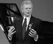 Ушел из жизни легендарный пианист