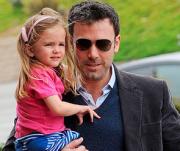 Бен Аффлек спас дочь от папарацци